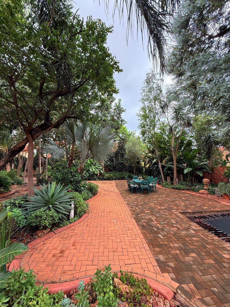 5 Bedroom Property for Sale in Doringkruin North West